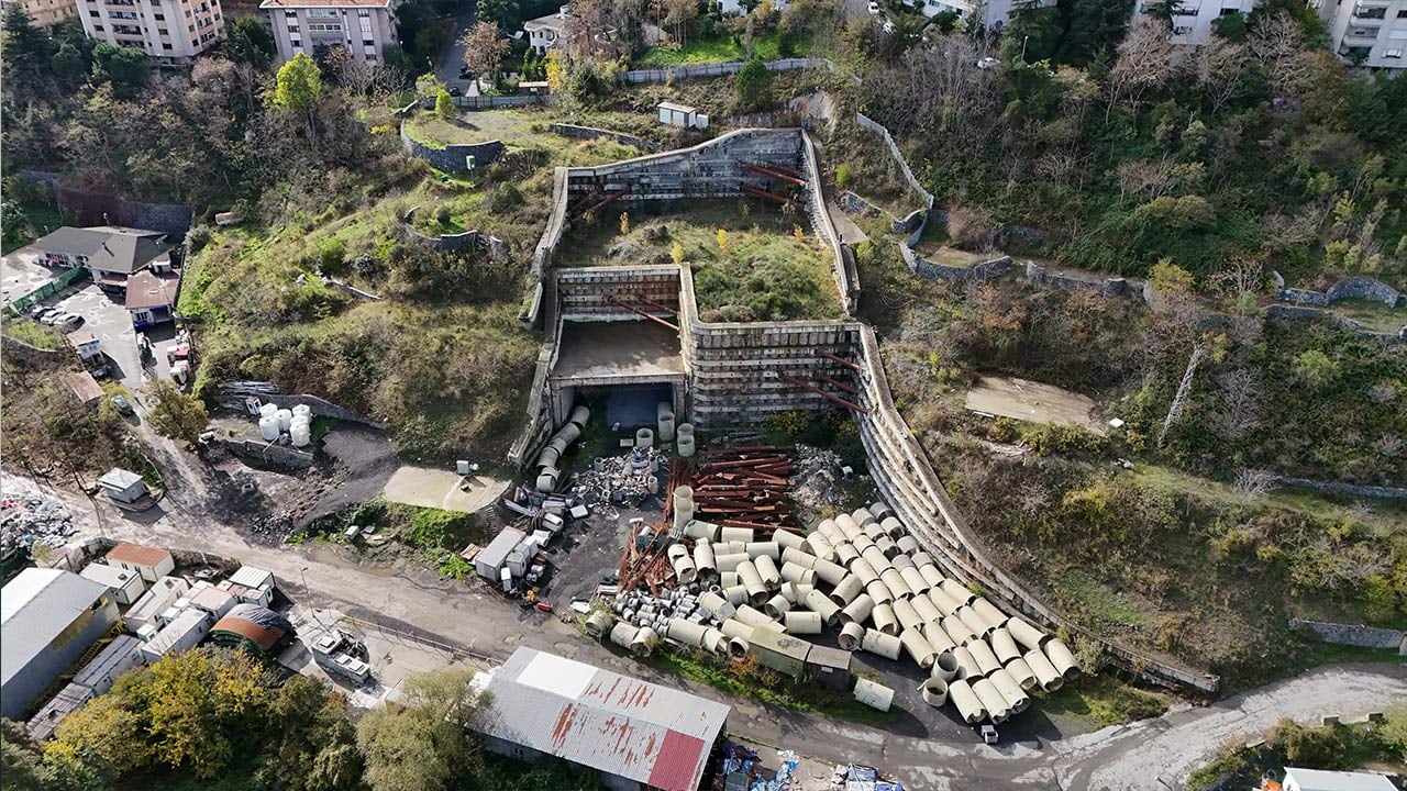 Foto - Ekrem geldi inşaat durdu! Yine İstanbul yine CHP yine eziyet
