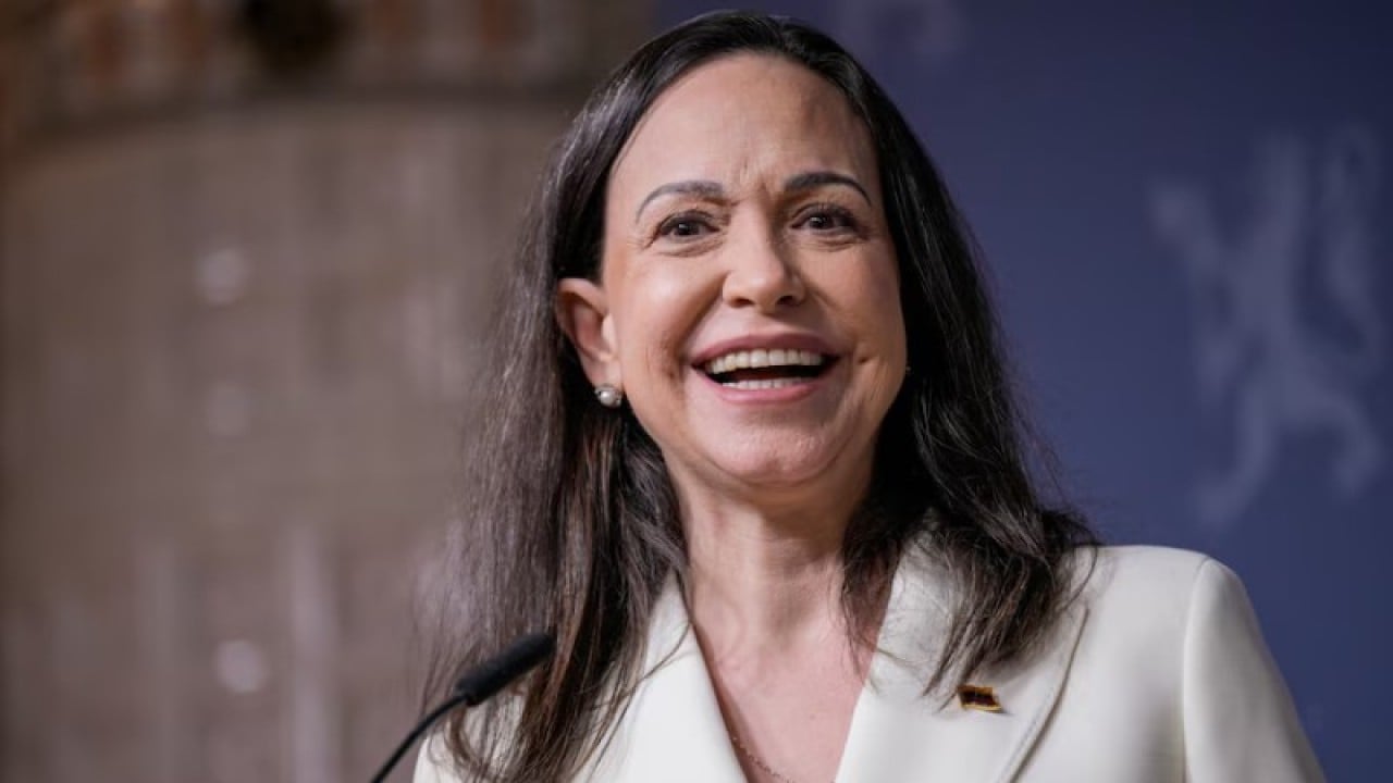 Foto - Ekrem’in tebrik ettiği kukla Machado Trump’a seslendi! ‘Ben de koltuk istiyorum’