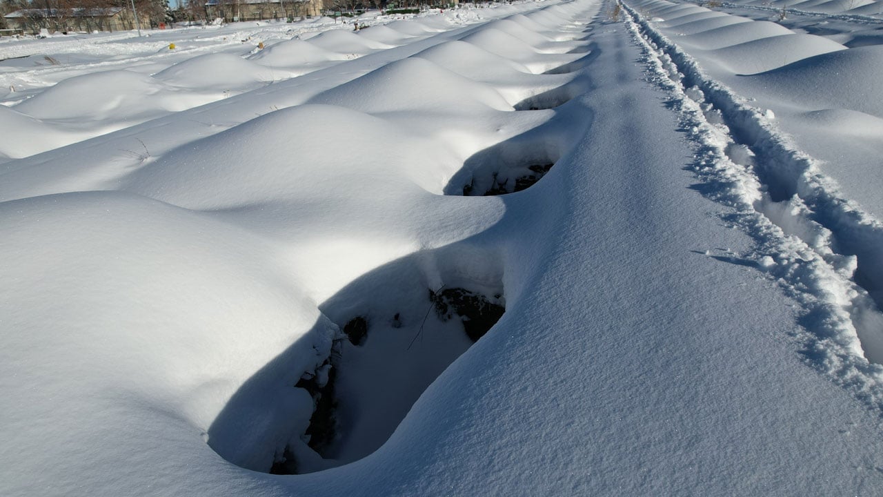 Foto - Eksi 30 derecede defin mümkün mü? Erzurum’da defin için sıra dışı hazırlık