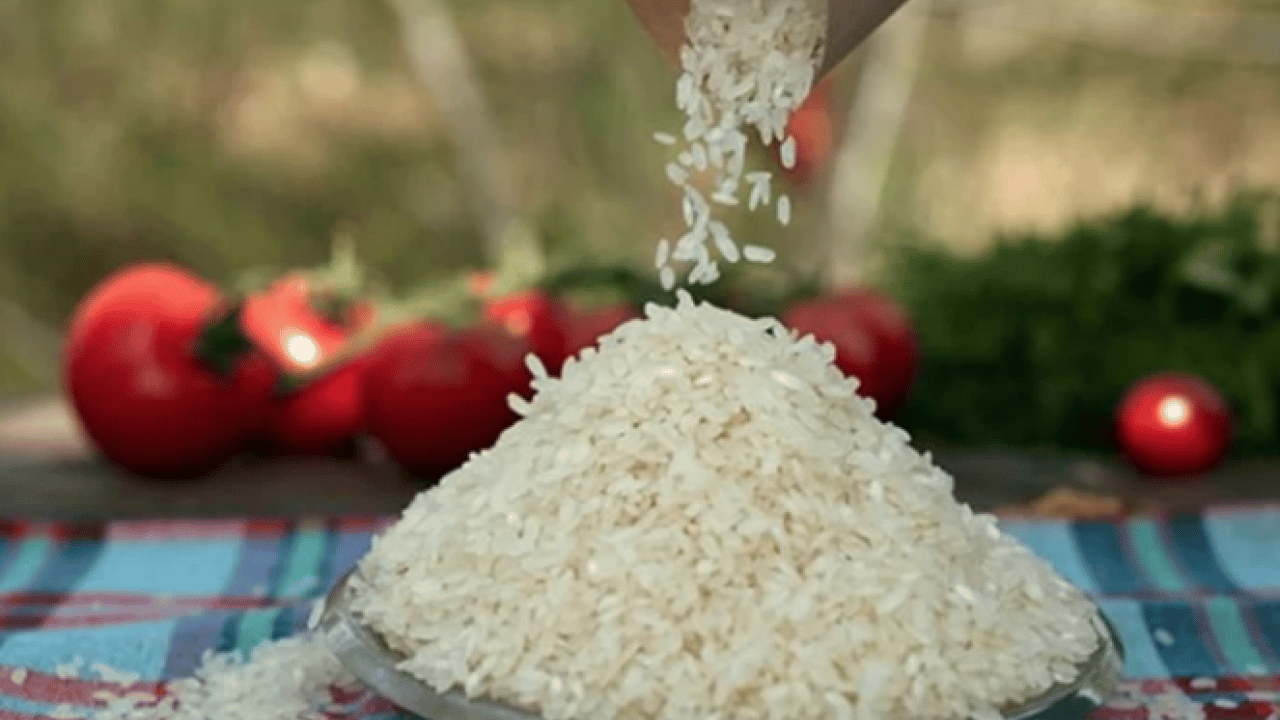 Foto - Ekşi veya kötü koku... Pirinçte saklı tehlike: Zehirlenmeye davetiye çıkarıyor 