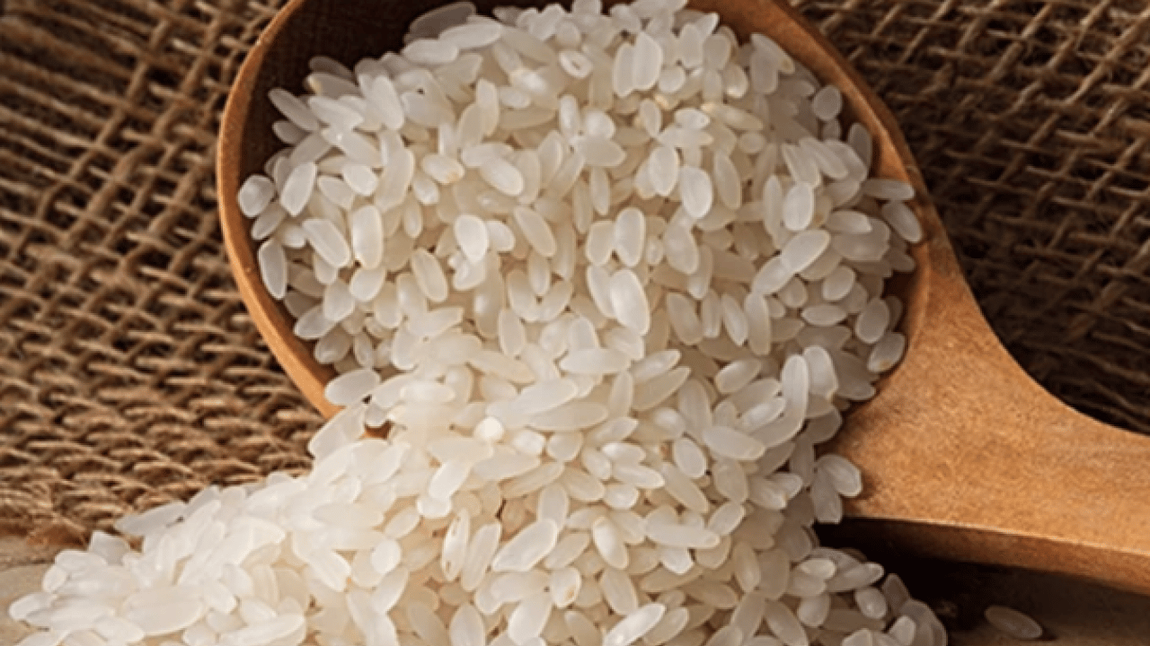 Foto - Ekşi veya kötü koku... Pirinçte saklı tehlike: Zehirlenmeye davetiye çıkarıyor 