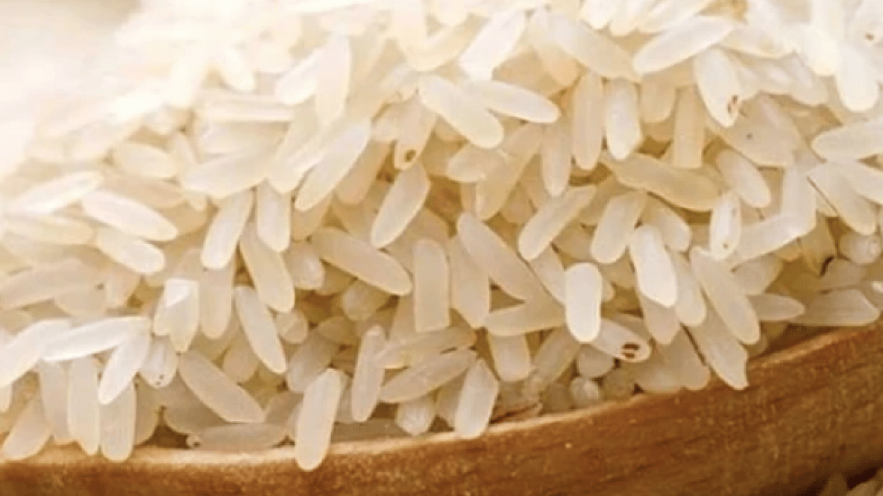 Foto - Ekşi veya kötü koku... Pirinçte saklı tehlike: Zehirlenmeye davetiye çıkarıyor 
