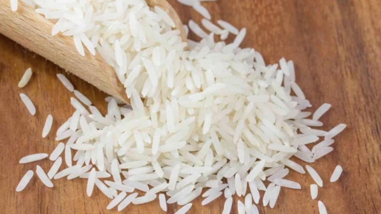 Foto - Ekşi veya kötü koku... Pirinçte saklı tehlike: Zehirlenmeye davetiye çıkarıyor 