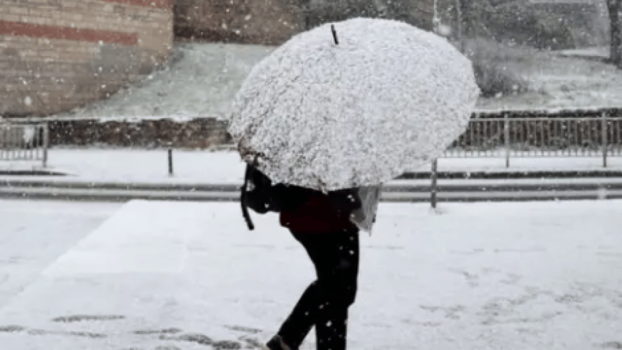 Foto - Eldivenleri dolaptan çıkarın: İstanbul'a ne zaman kar yağacağı belli oldu!