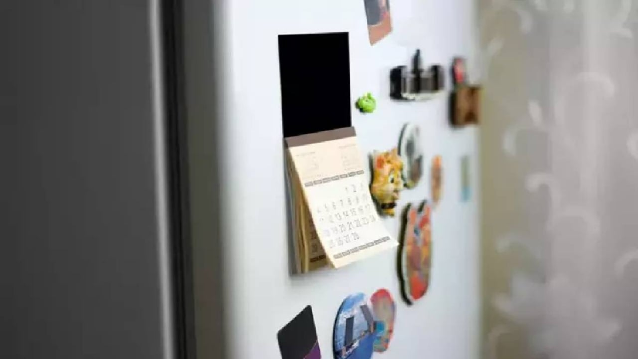 Foto - Elektrik faturalarının bir numaralı düşmanı! Buzdolabının üstüne koyan çıra gibi yandı: Faturalar katlandıkça katlanıyor