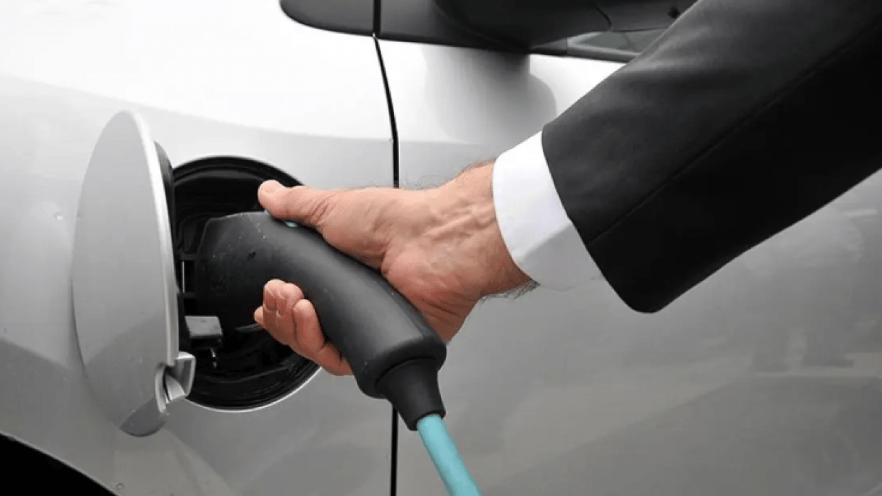 Foto - Elektrikli araç sahipleri dikkat: Tarih yaklaşırken endişe başladı!