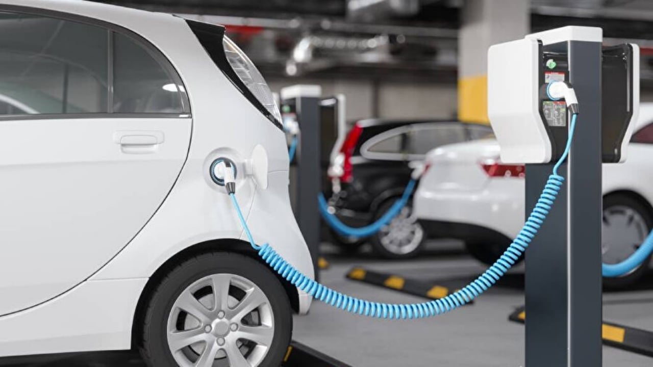 Foto - Elektrikli araç sahiplerine şok! Kilometre başına vergi getiriliyor