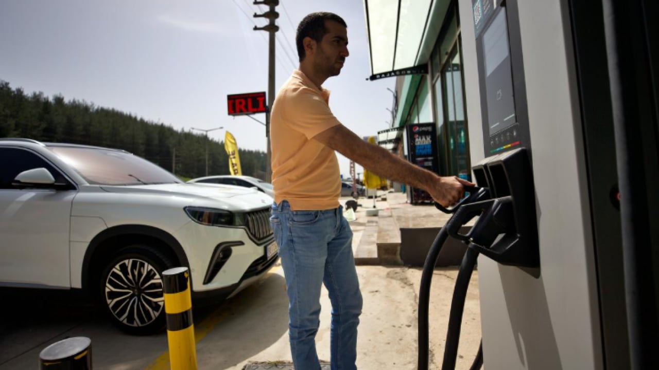 Elektrikli araçlarda dev patlama: EPDK o detayı paylaştı
