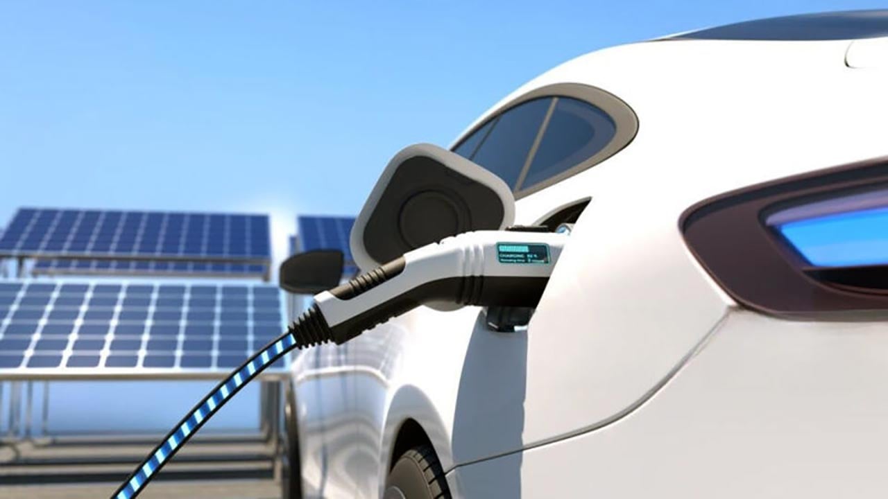 Foto - Elektrikli araçlarda gizli tehlike! Yazılıma mahkum ediyor 