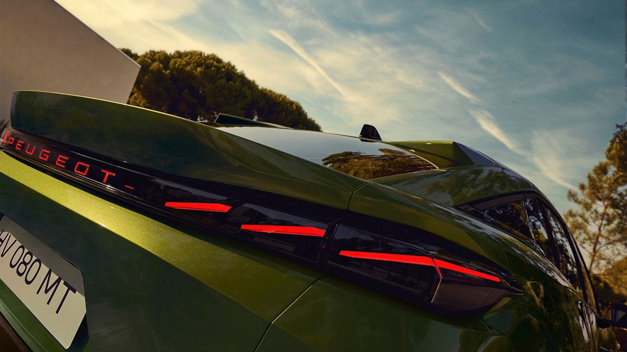 Foto - Küresel pazarda en çok Türkiye'de satıldı! Peugeot 408 yenilenerek dünya sahnesine çıktı