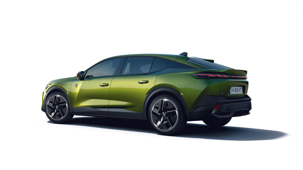 Foto - Küresel pazarda en çok Türkiye'de satıldı! Peugeot 408 yenilenerek dünya sahnesine çıktı