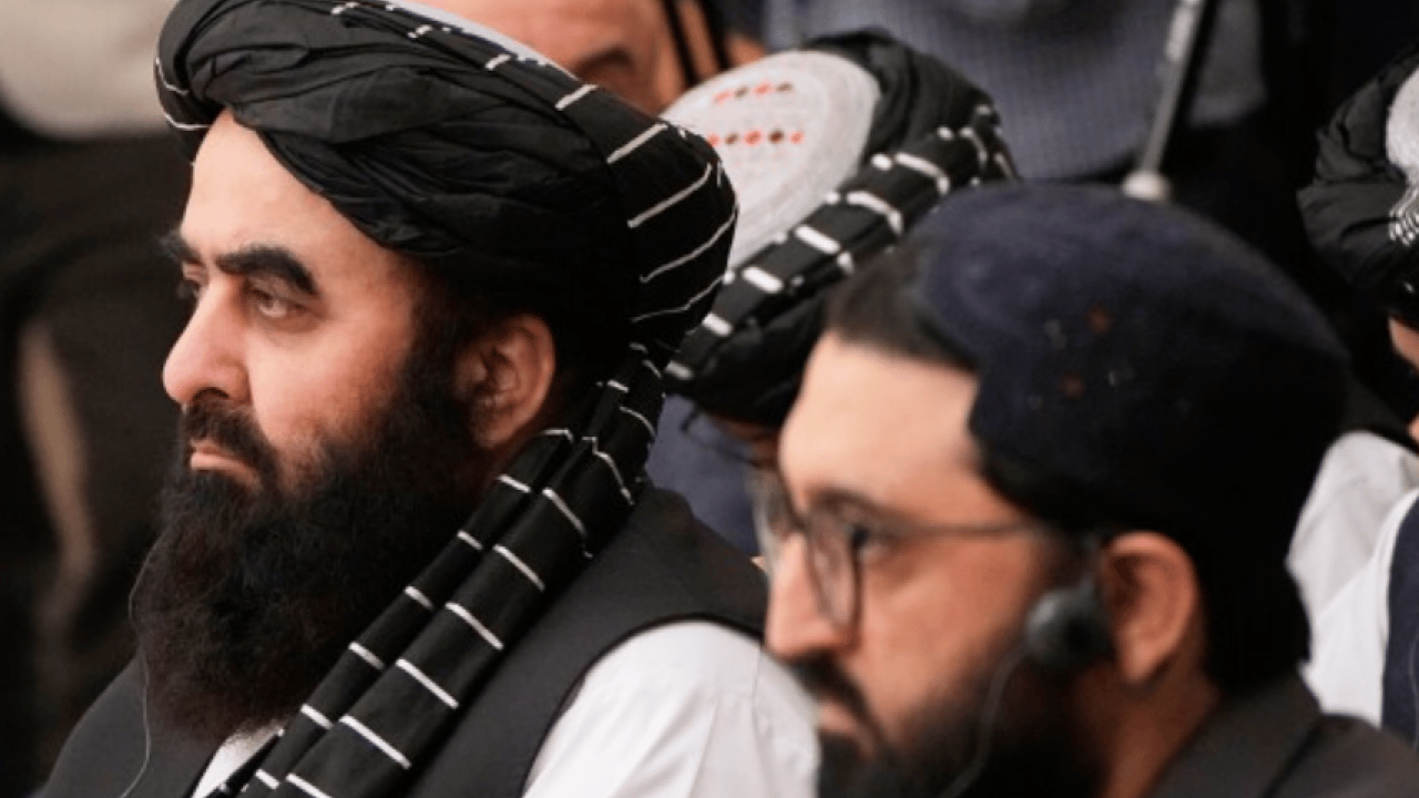 Foto - Elmayla armut birbirine girdi… Müslüman ülkeyle savaşan Taliban’ı baş tacı ettiler