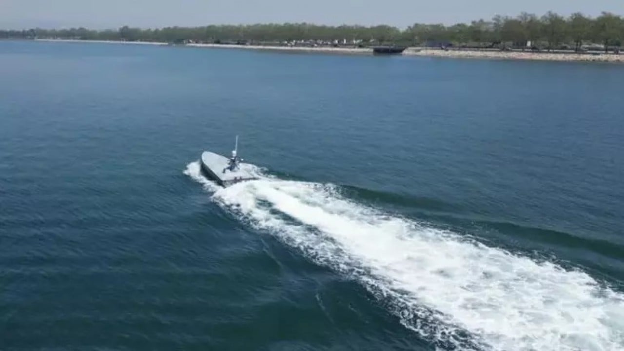 Foto - Emekli albay ismini vererek açıkladı: Türkiye düşman gemilerini ortadan ikiye ayırıp batıran silahı yaptı