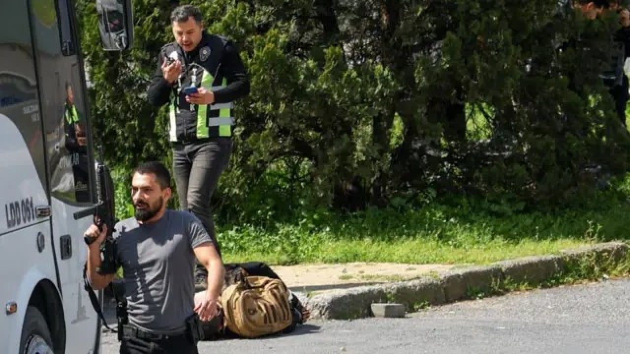 Foto - Emekli istihbaratçı 'Bu Türkiye'ye atılan beşinci füzeydi' diyerek İran savaşıyla ilgili şok detayı açıkladı