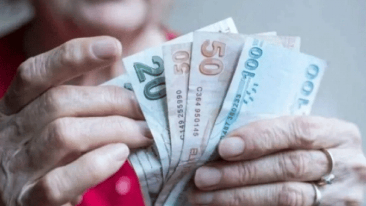 Foto - Emekli maaşı zammında son dakika gelişmesi: SSK ve Bağ-Kur emeklisi kim ne kadar maaş alacak? AK Parti kulisleri rakamı verdi