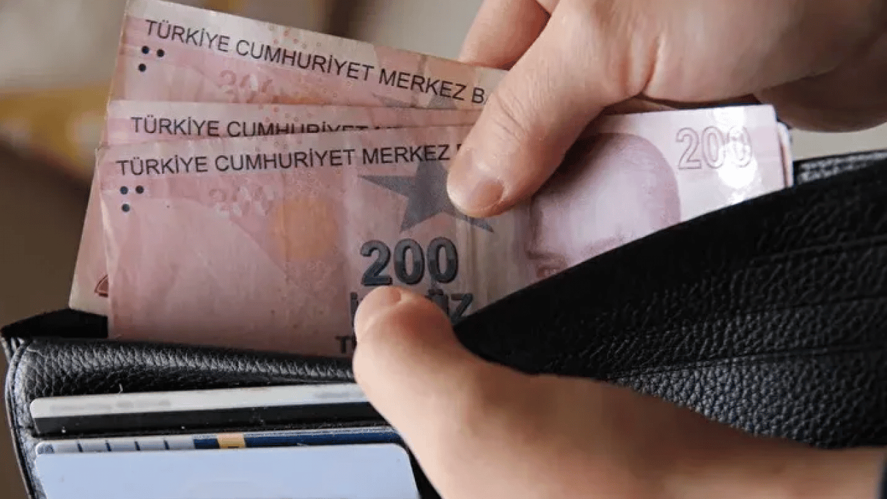 Foto - Emekli memur maaşlarında hesaplar değişiyor! Milyonların gözü Temmuz zammında: İlk 5 ayda enflasyon tablosu netleşti