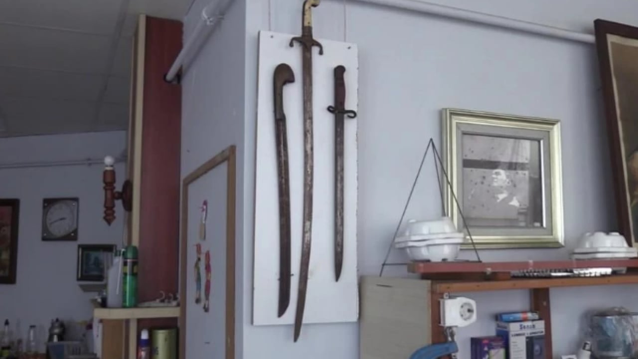 Foto - Emekli öğretmenin tutkusu tarihe dönüştü! Evini koleksiyon müzesi yaptı