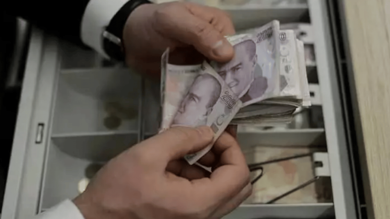 Foto - Emekli promosyonunda 2026 yarışı: Rakamlar 31 bin TL’ye dayandı! İşte banka banka güncel liste