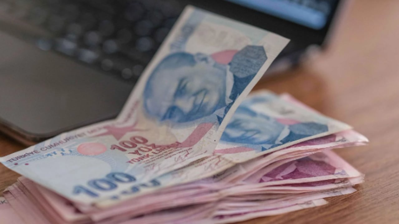 Foto - Emekli promosyonunda zirve yarışı! Ödemeler 100 bin TL'ye dayandı