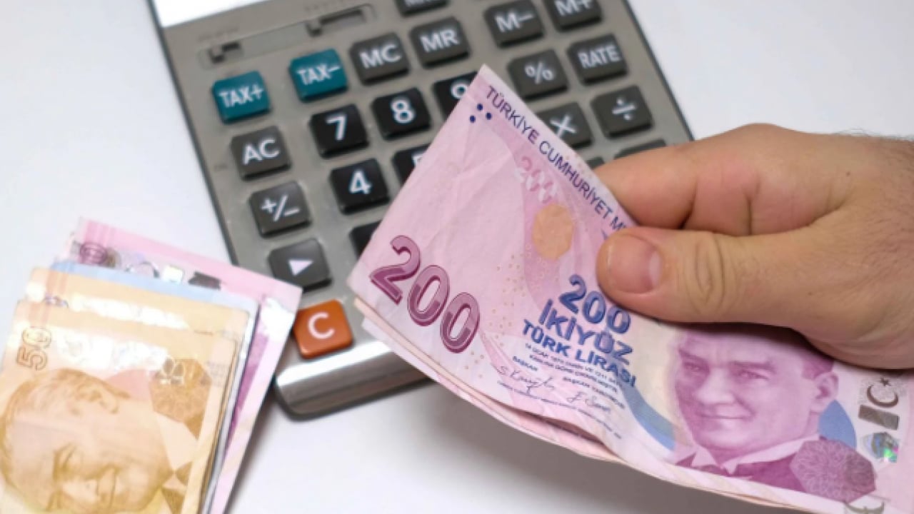 Foto - Emekli promosyonunda zirve yarışı! Ödemeler 100 bin TL'ye dayandı