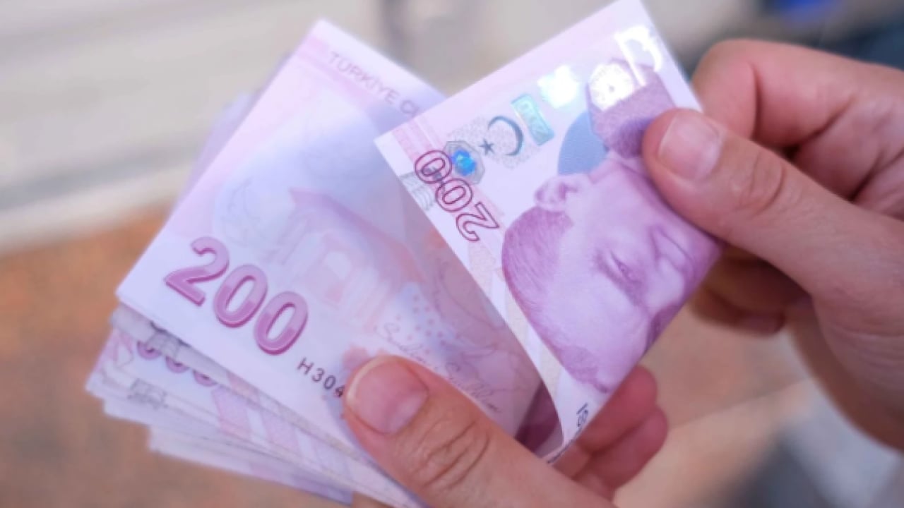 Foto - Emekli promosyonunda zirve yarışı! Ödemeler 100 bin TL'ye dayandı