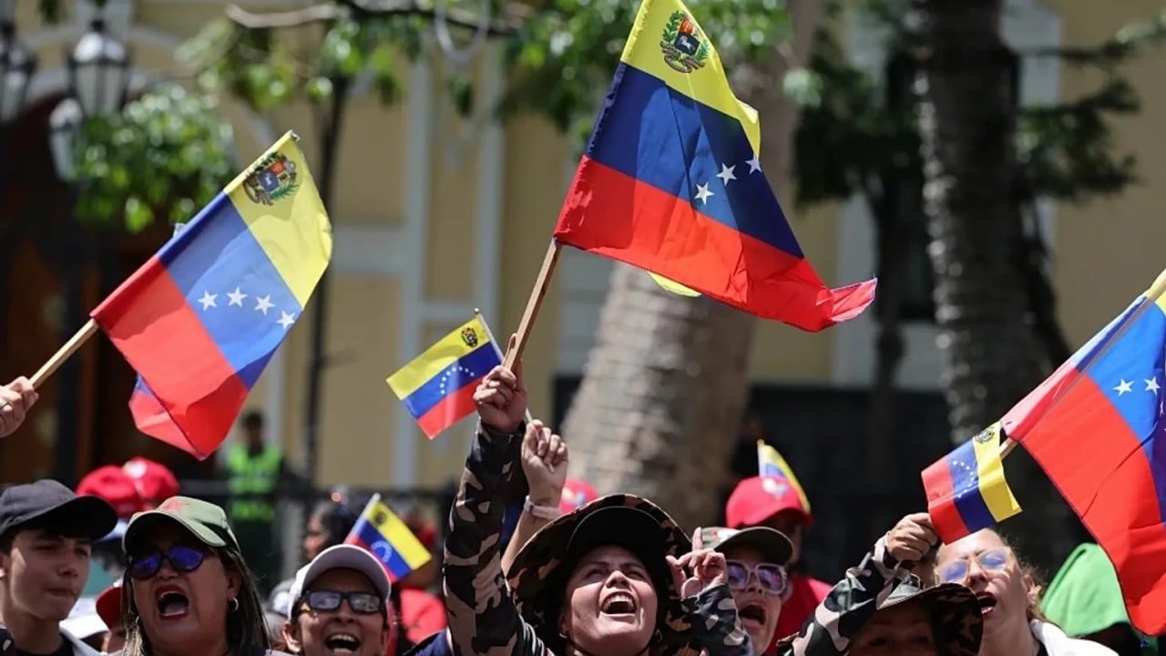 Foto - Emekli tümamiral Venezuela üzerinden Türkiye'yi uyardı: Bizzat bizi de ilgilendiriyor, yarın...