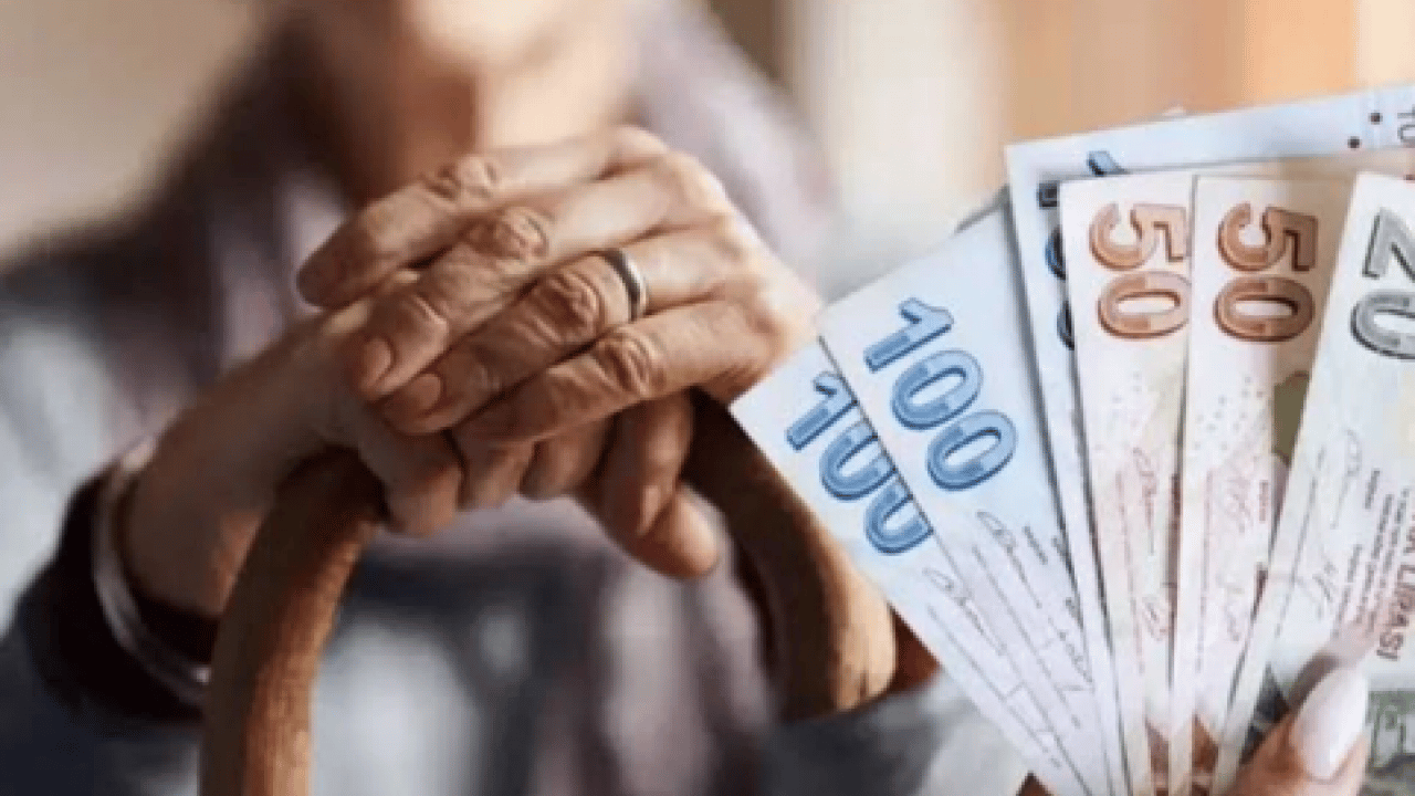Foto - Emeklilere bayram öncesi çifte müjde: Maaş ve ikramiye tek seferde! Ödemeler bugün başladı