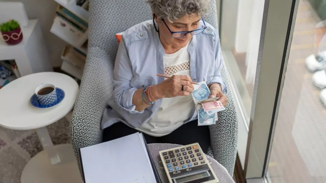 Foto - Emeklilere önce kötü haberi verdi! Sonra '5500 lira olabilir' dedi