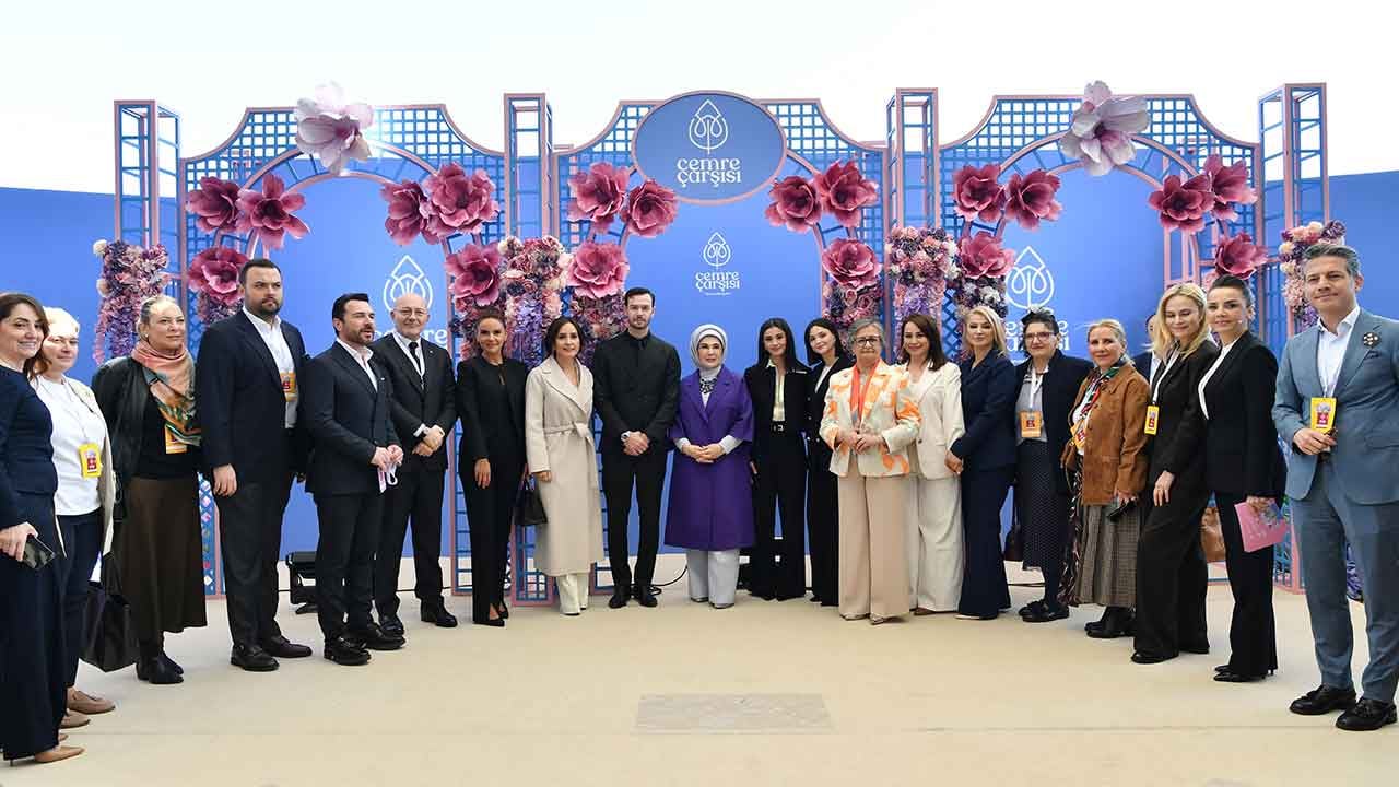 Foto - Emine Erdoğan, "Cemre Çarşısı"nın açılışına katıldı