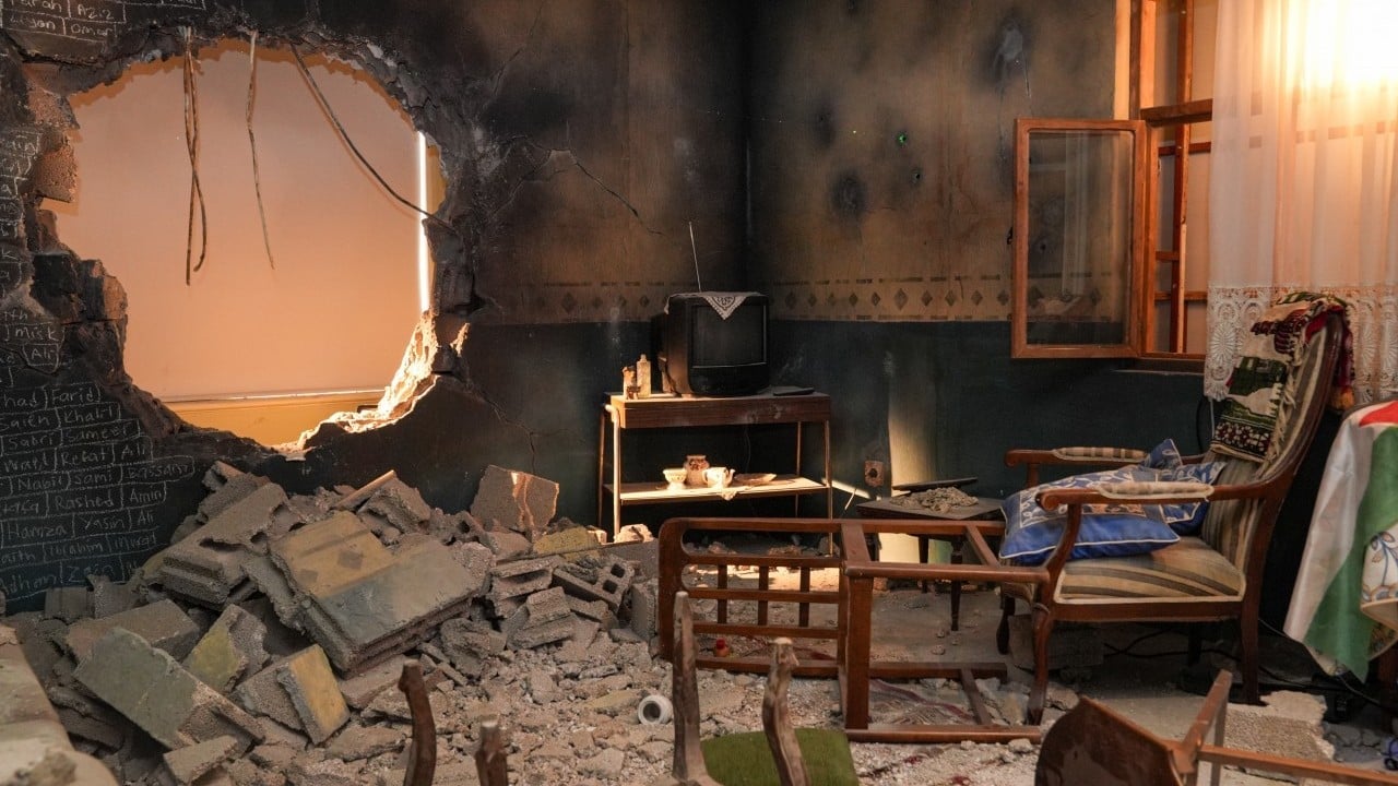 Foto - Emine Erdoğan, 'Kalanlar' Filistin Sergisi'nin açılışında konuştu: Gazze'ye inanıyorlar, biz de inanıyoruz