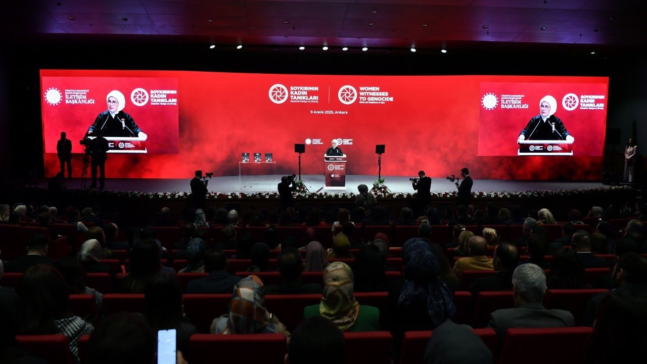 Foto - Emine Erdoğan, 'Soykırımın Kadın Tanıkları: Gazze'de 'Medya ve Direniş' programının açılışında konuştu