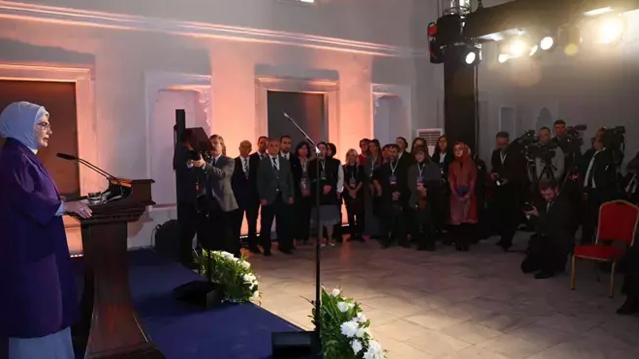 Foto - Emine Erdoğan, Topkapı Sarayı Saat Müzesi'nin açılışına katıldı