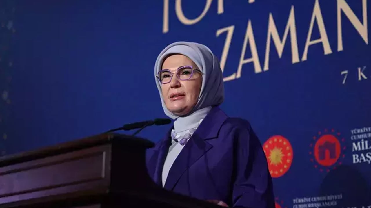 Foto - Emine Erdoğan, Topkapı Sarayı Saat Müzesi'nin açılışına katıldı