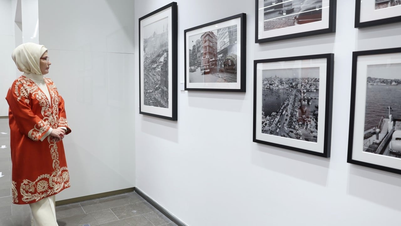 Foto - Emine Erdoğan, VakıfBank Sanat Galerisi'nin açılışına katıldı: VakıfBank'a teşekkür etti... 