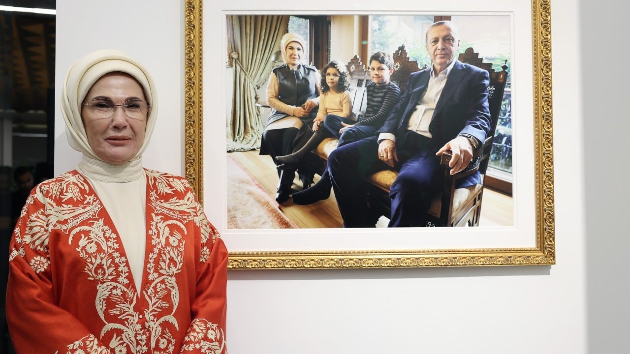 Foto - Emine Erdoğan, VakıfBank Sanat Galerisi'nin açılışına katıldı: VakıfBank'a teşekkür etti... 