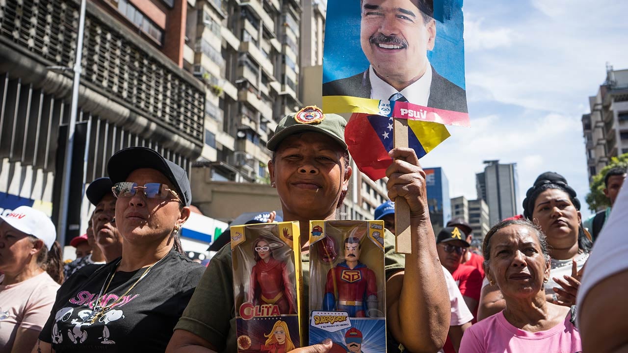 Foto - Emperyalist uşaklarının bahanelerine kulak asmayın… Venezuela’da halk Maduro için sokaklara indi