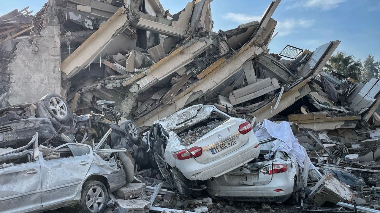 Foto - En büyük can kaybı depremde