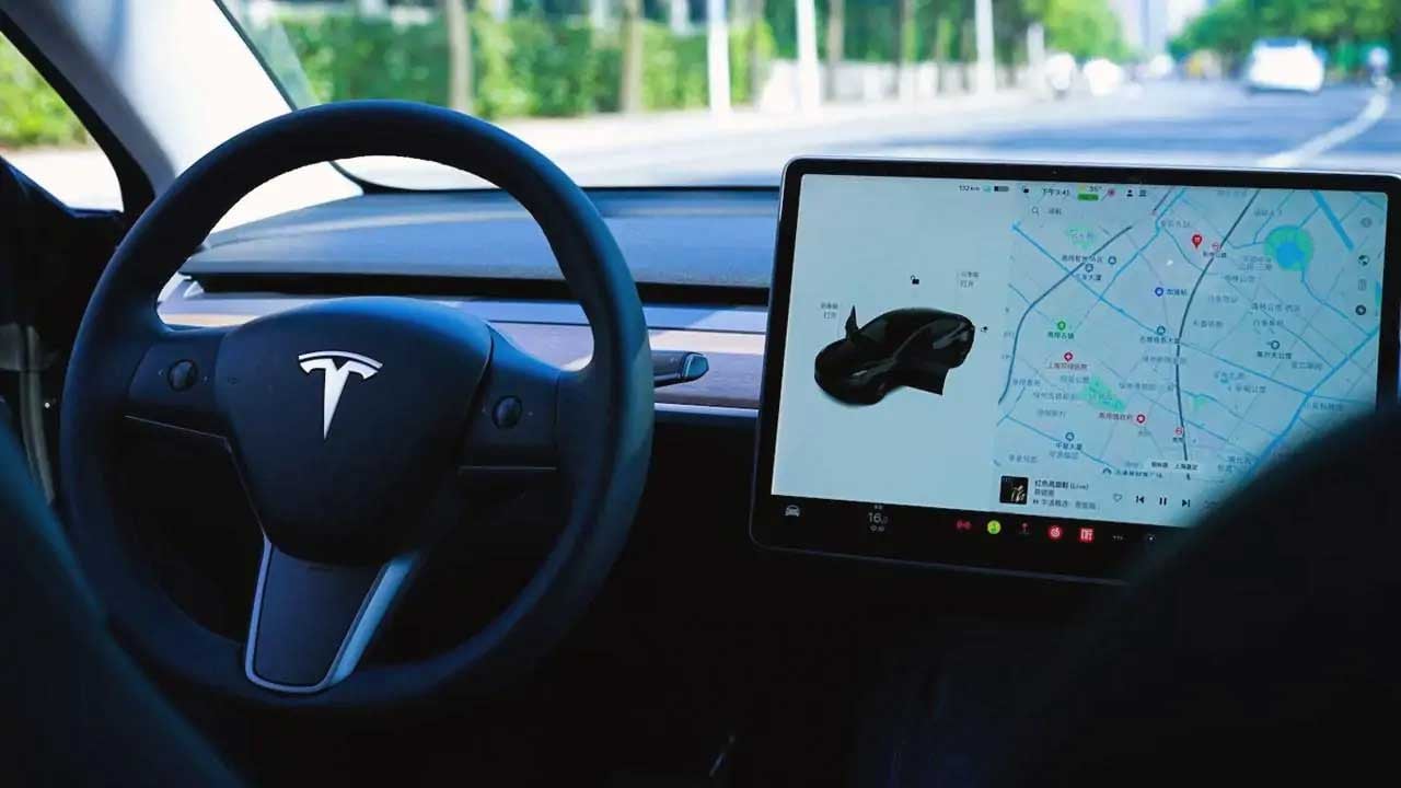 En büyük özellik aktif olma yolunda! Tesla'dan Türkiye hamlesi