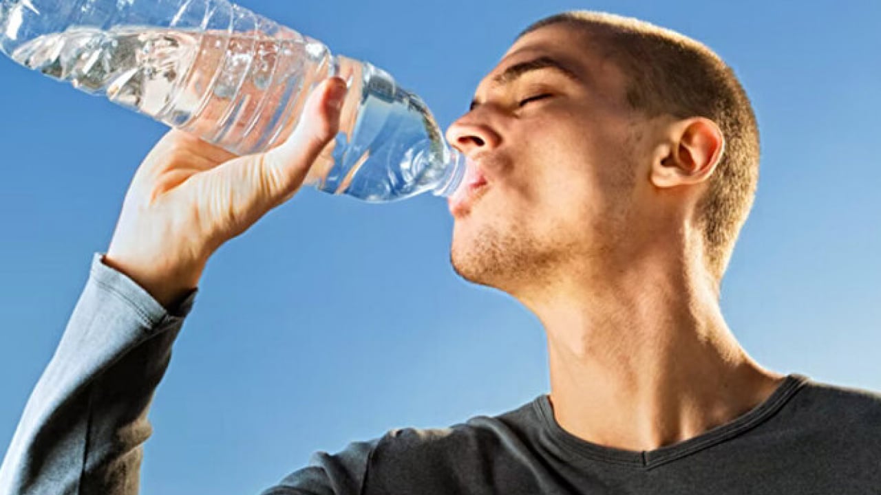 Foto - En çok yapılan 3 hata: Suyu sakın böyle içmeyin!