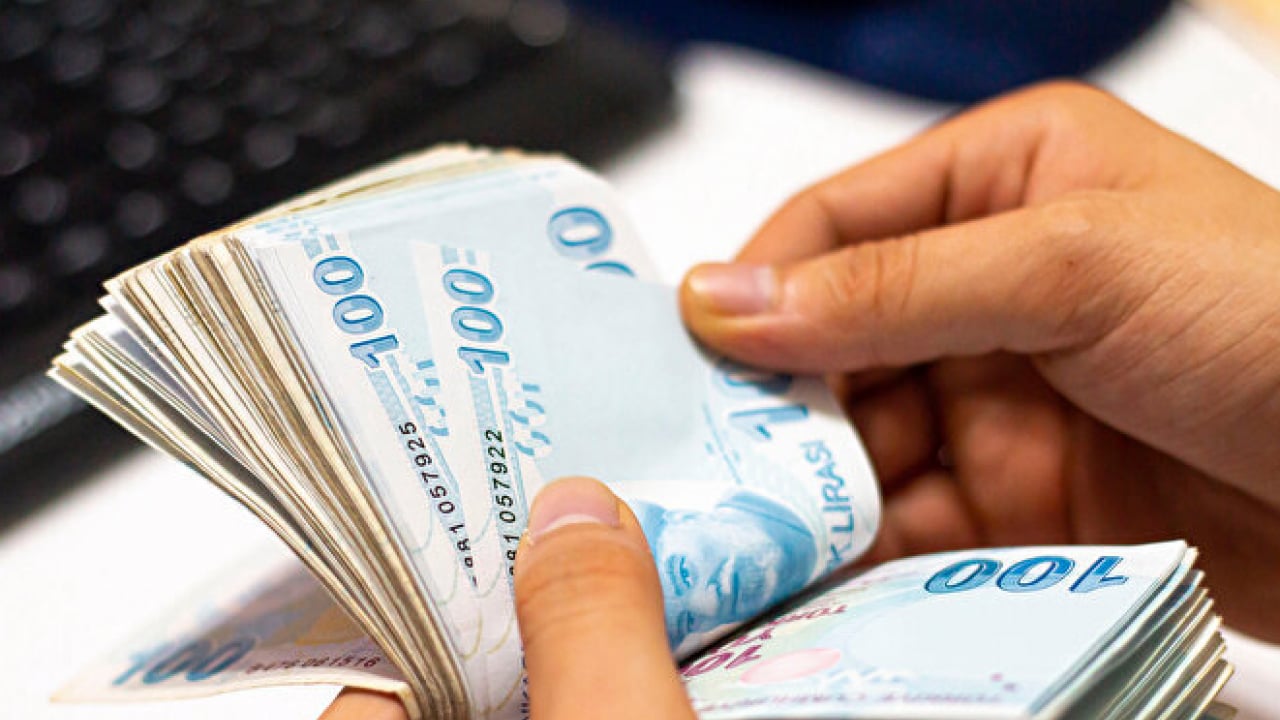 Foto - En düşük emekli maaşı müjdesi meclis yolunda! Komisyondan ilk onay geldi