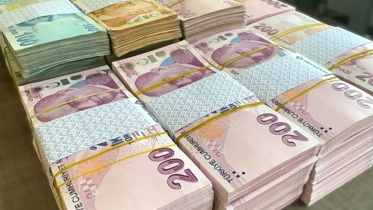 Foto - En düşük emekli maaşına zam geliyor: Yeni rakamı Türkiye'ye duyurdu