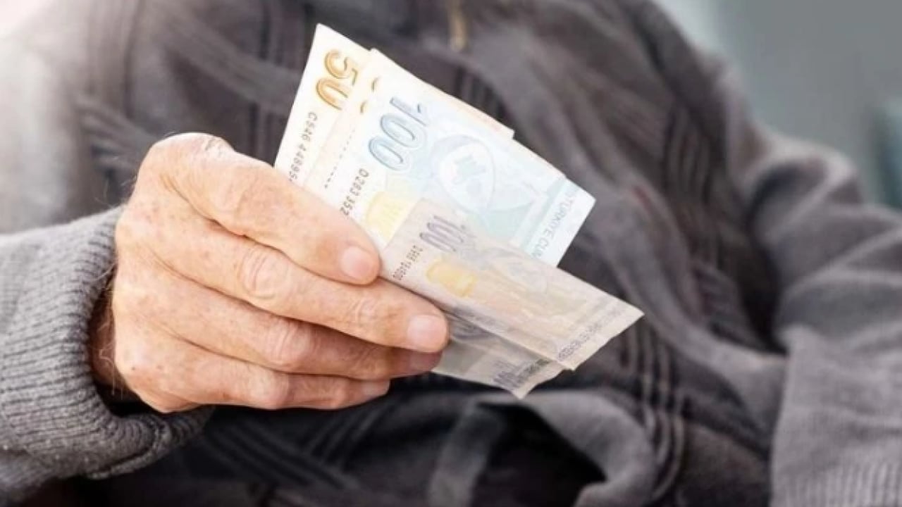 En düşük emekli maaşında köklü değişim: ‘Aile destek’ formülü Meclis’e sunulacak