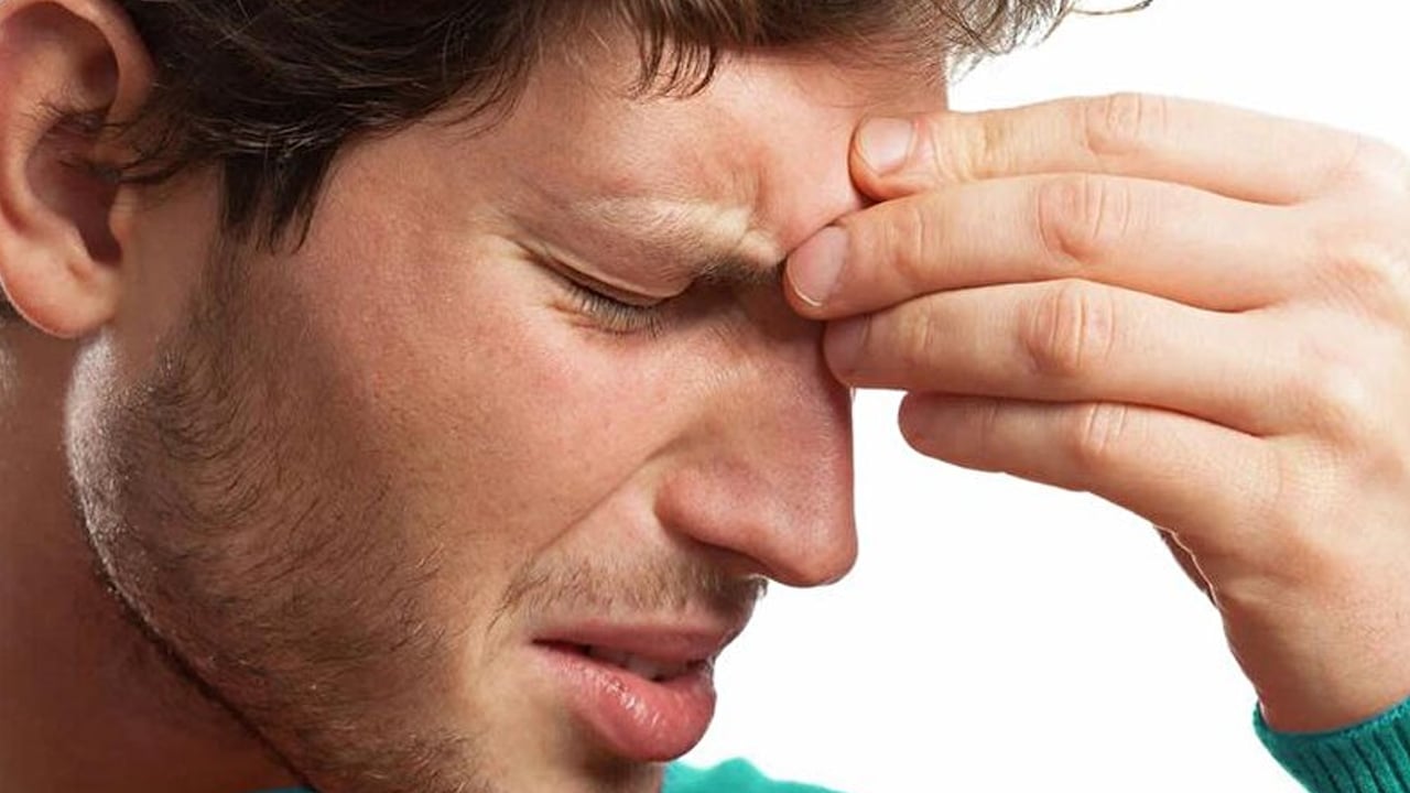 Foto - En iyi yöntem nane yağı: Tıkalı sinüsleri anında boşaltıyor! Bu yağ, sinüzit için binlerce yıldır evlerde sıkça kullanılıyordu