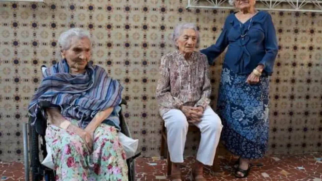Foto - En küçüğü 103 yaşında: İşte en yaşlı kardeşlerin uzun yaşam sırrı!