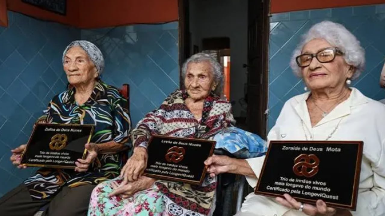 Foto - En küçüğü 103 yaşında: İşte en yaşlı kardeşlerin uzun yaşam sırrı!