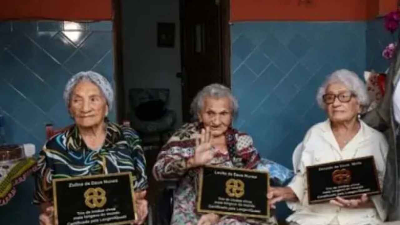 Foto - En küçüğü 103 yaşında: İşte en yaşlı kardeşlerin uzun yaşam sırrı!