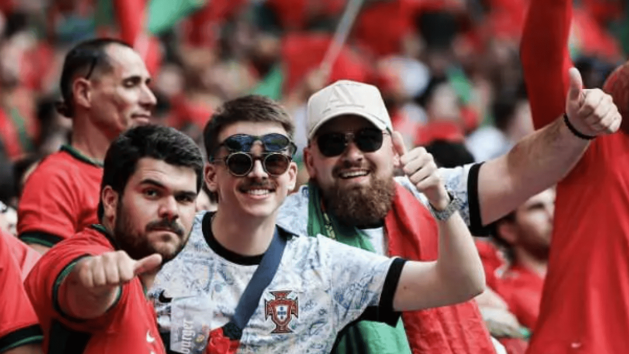 Foto - En tutkulu taraftara sahip ülkeler belli oldu! Türkiye birinci sırada değil!