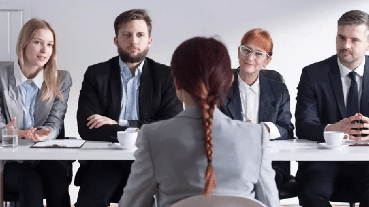 Foto - En tuzak dolu soru karşısında... İş görüşmesinde elenmenize sebep olan o cümleden vazgeçin!