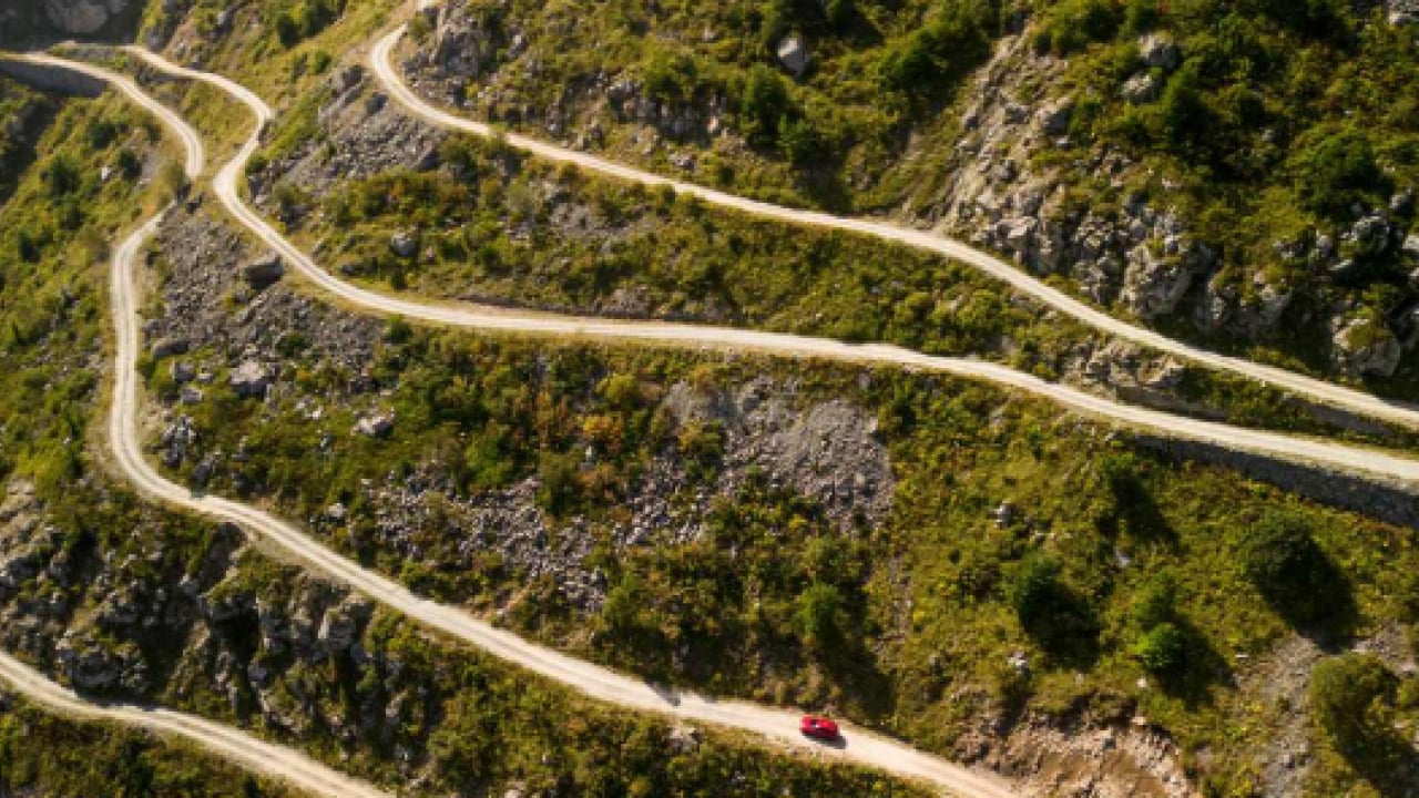 Foto - En usta şoför bile ecel terleri döküyor: İşte dünyanın en tehlikeli yolları