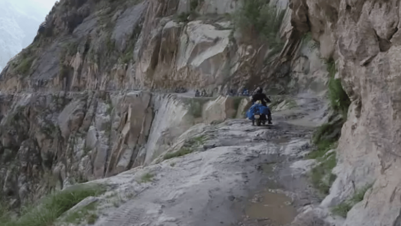 Foto - En usta şoför bile ecel terleri döküyor: İşte dünyanın en tehlikeli yolları